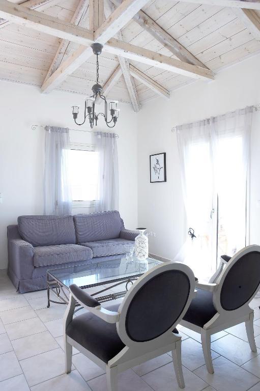 The Seasons Villas Mousata Habitación foto